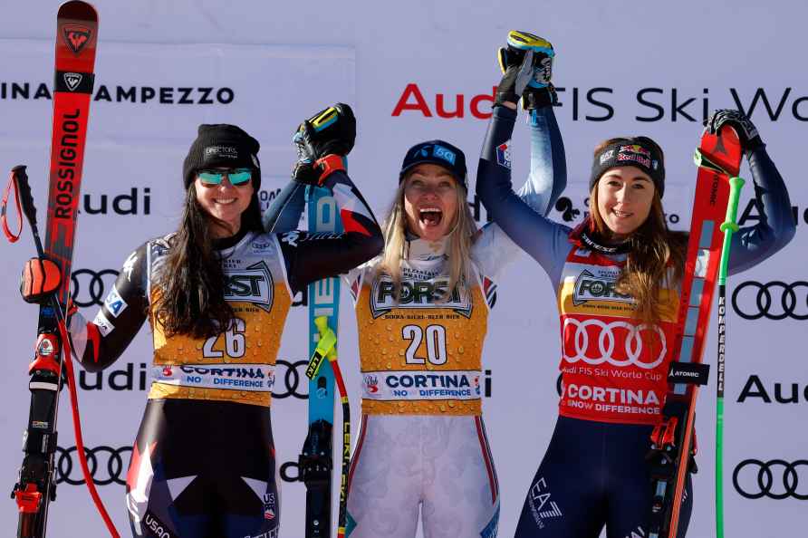 Alpine ski, women's World Cup downhill race