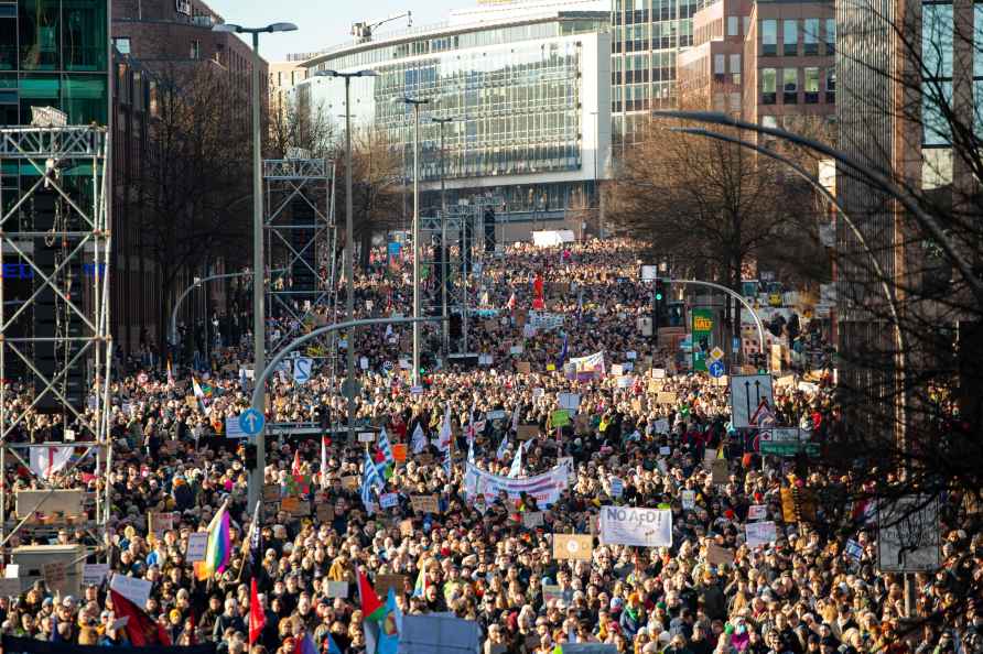 Anti right-wing protest in Hamburg