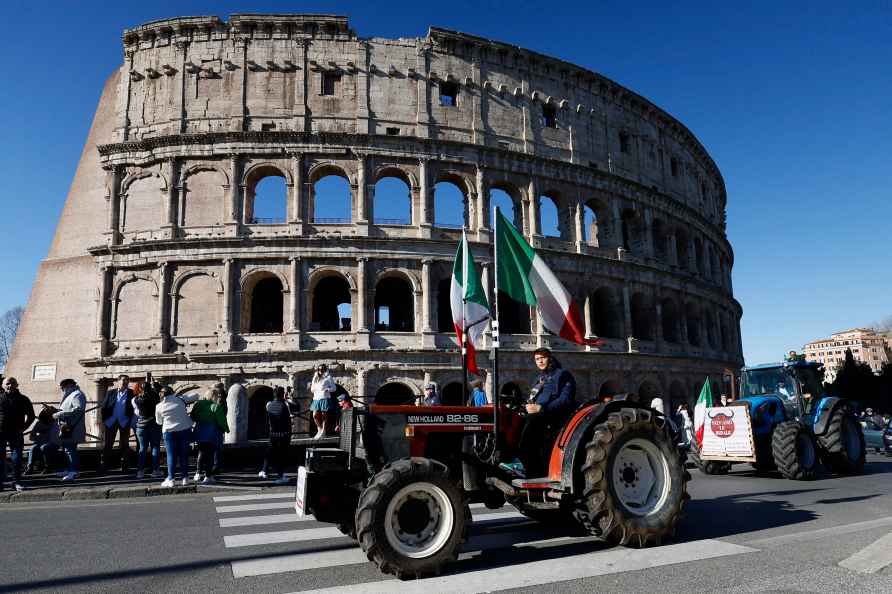 Farmers protest continues in Rome,