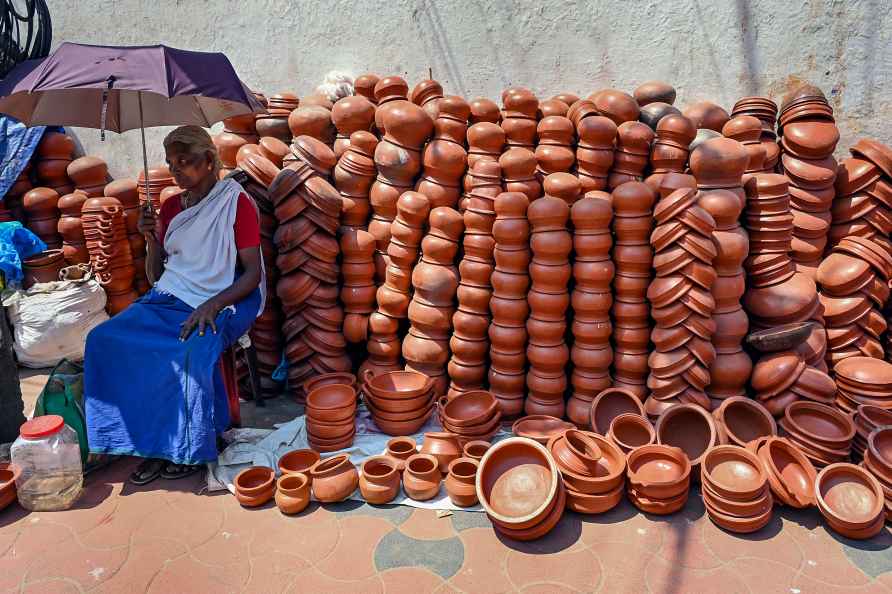 Attukal Pongala preparations