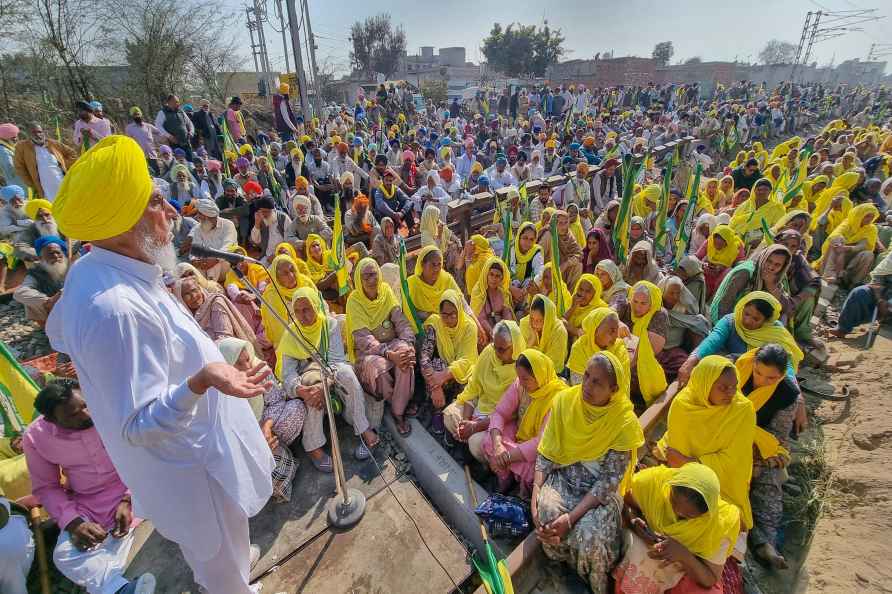 Farmers' Rail Roko protest