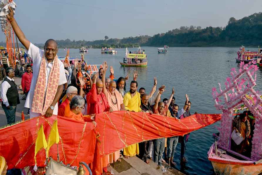 Devotees at Narmada river ahead of Narmada Jayanti