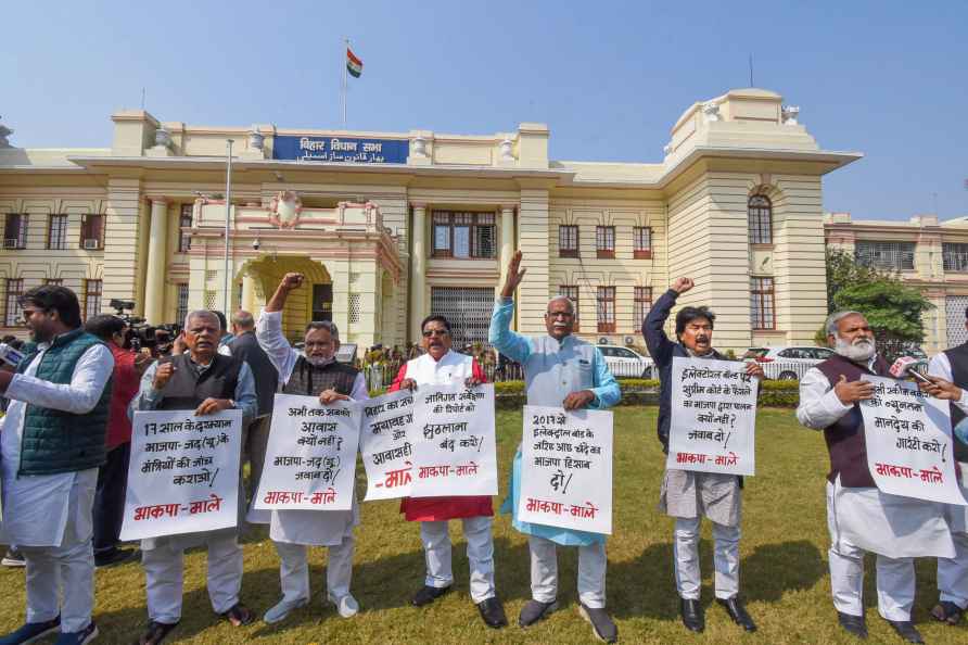 CPI-ML MLAs stage protest