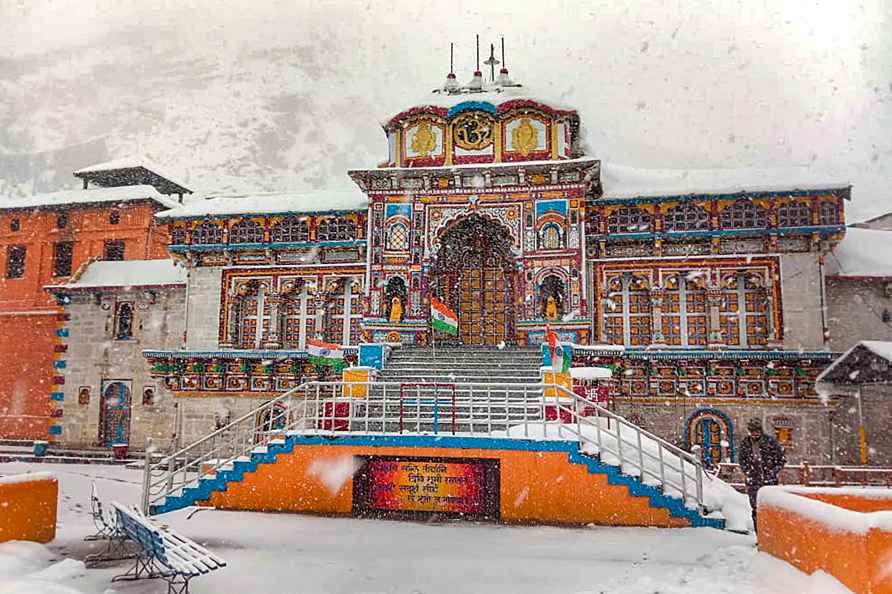 Weather: Snowfall in Uttarakhand