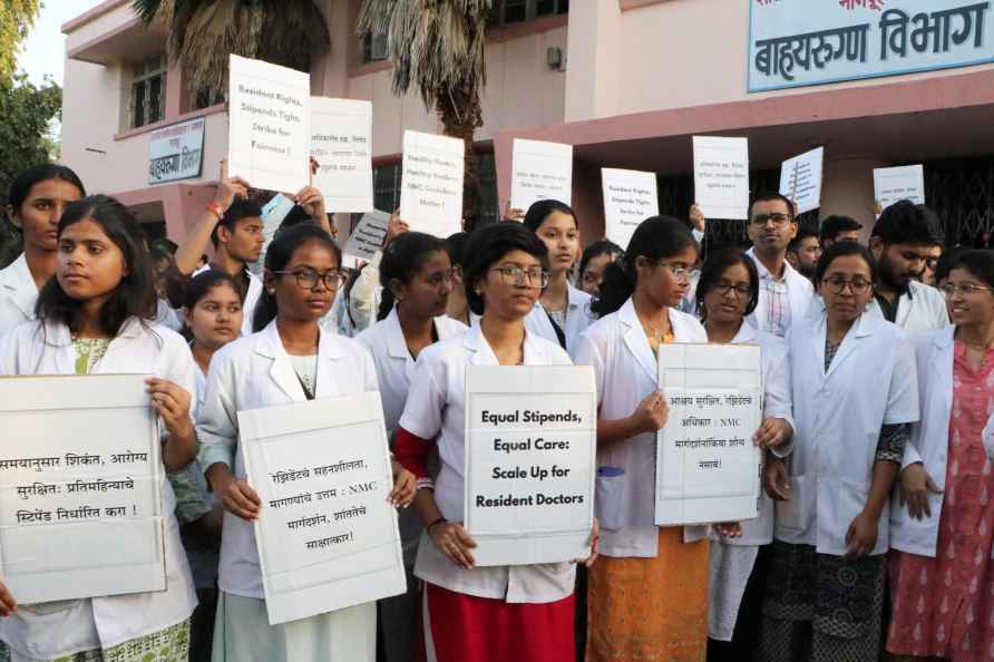 MARD members protest