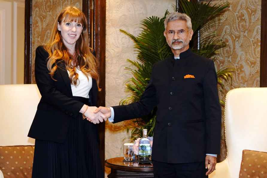 S Jaishnkar, Angela Rayner meet