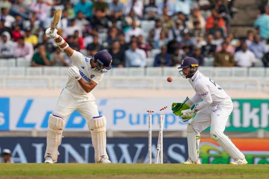 IND vs ENG: 4th Test Match-Day 2