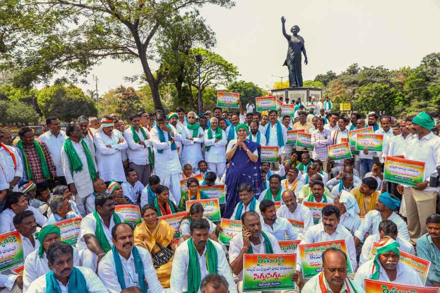 Telangana Kisan Congress protest in Hyderabad