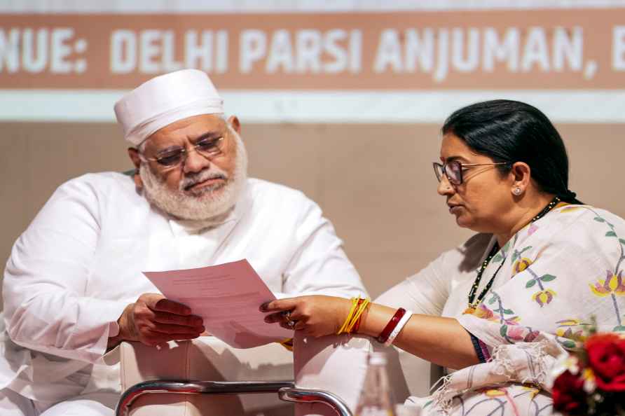 Smriti Irani at Parsi community meeting