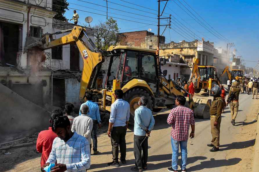 Widening of Pandeypur Road in Varanasi