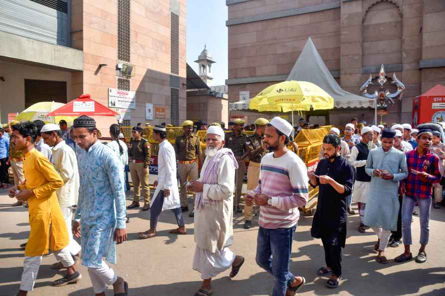 Devotees at Gyanvapi Mosque