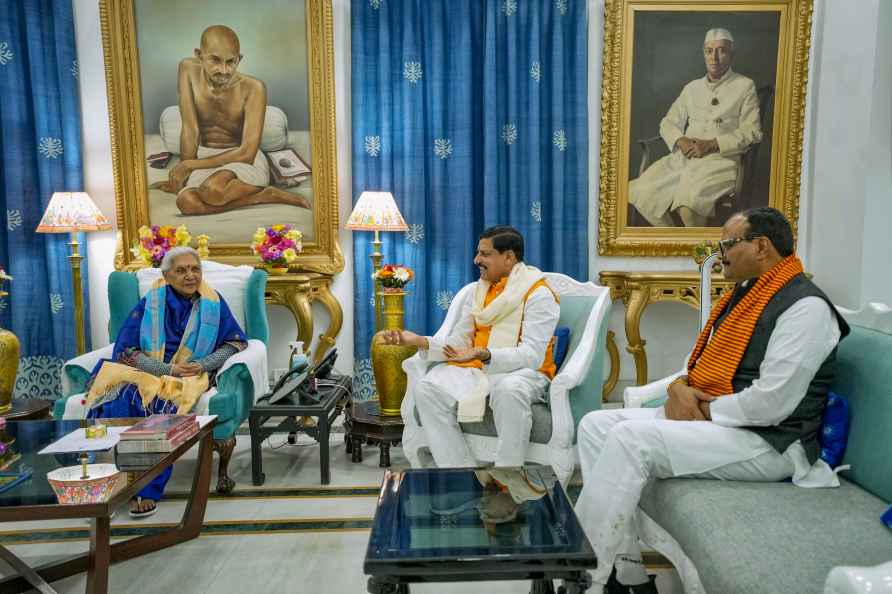 Mohan Yadav meets Anandiben Patel