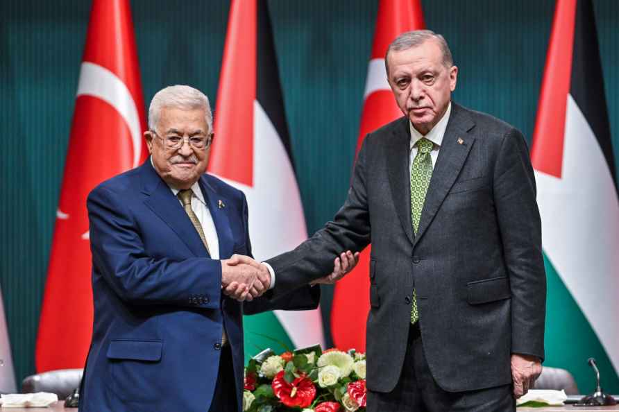 Turkish Prez Erdogan, Palestinian Prez Abbas