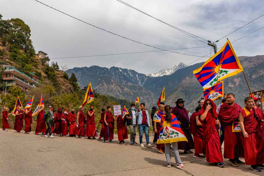 Tibetans protest in HP