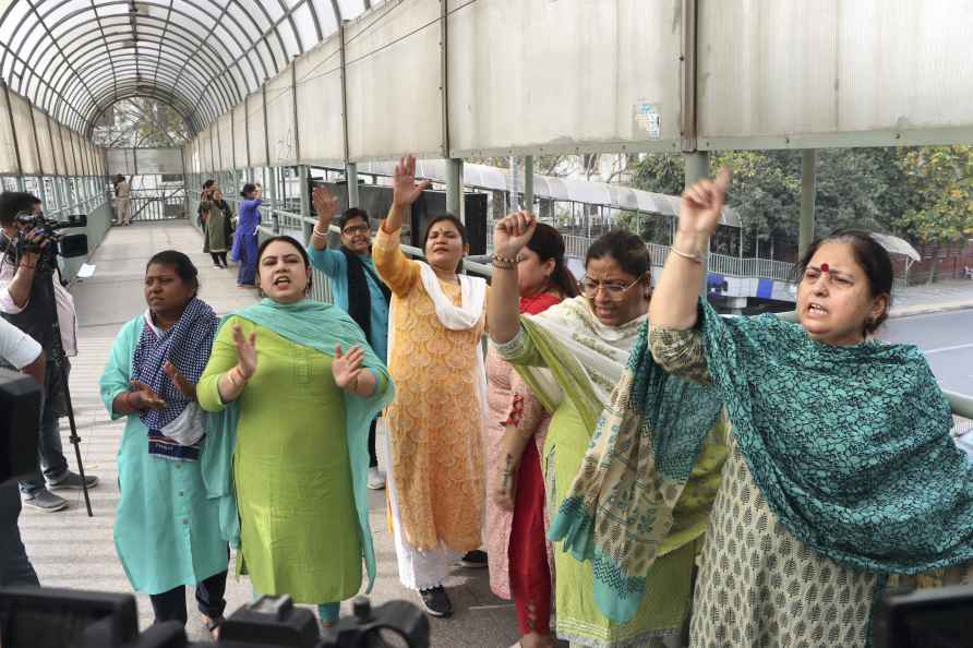 AAP protest at ITO in Delhi