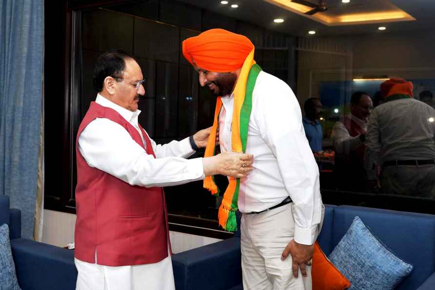 Ravneet Singh Bittu joins BJP