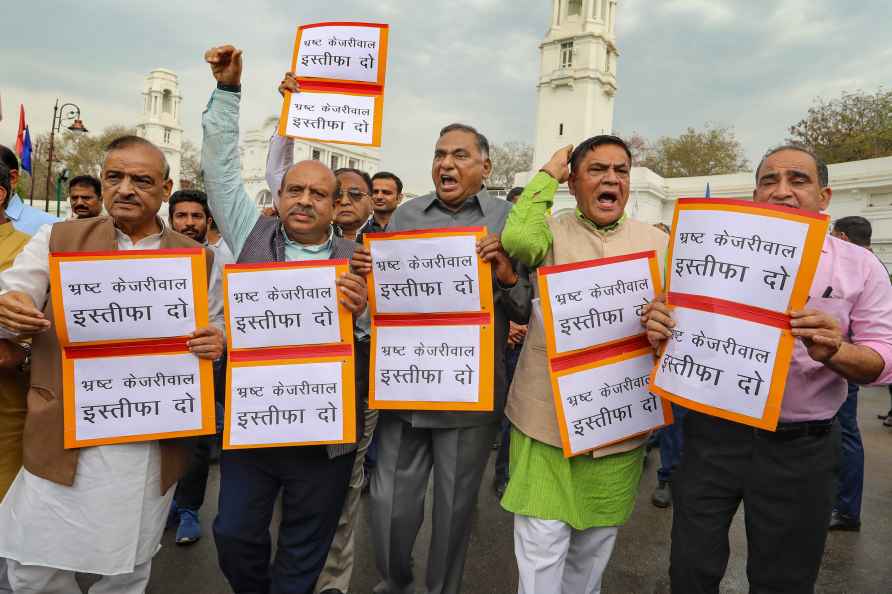 Delhi BJP MLAs protest against CM Kejriwal