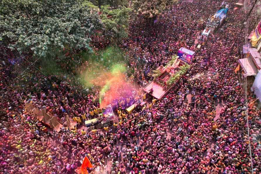 Rangpanchami Ger in Indore