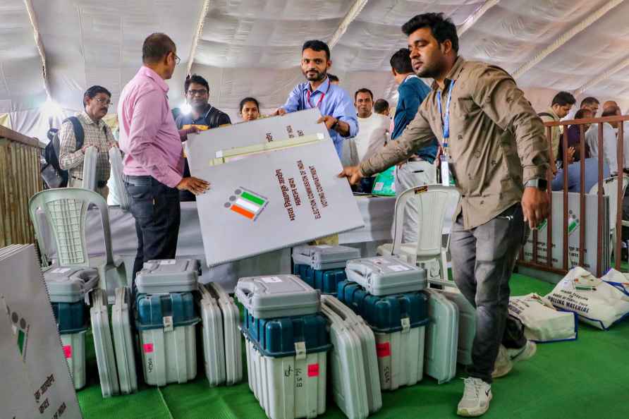 Officials collect election material in Nagpur