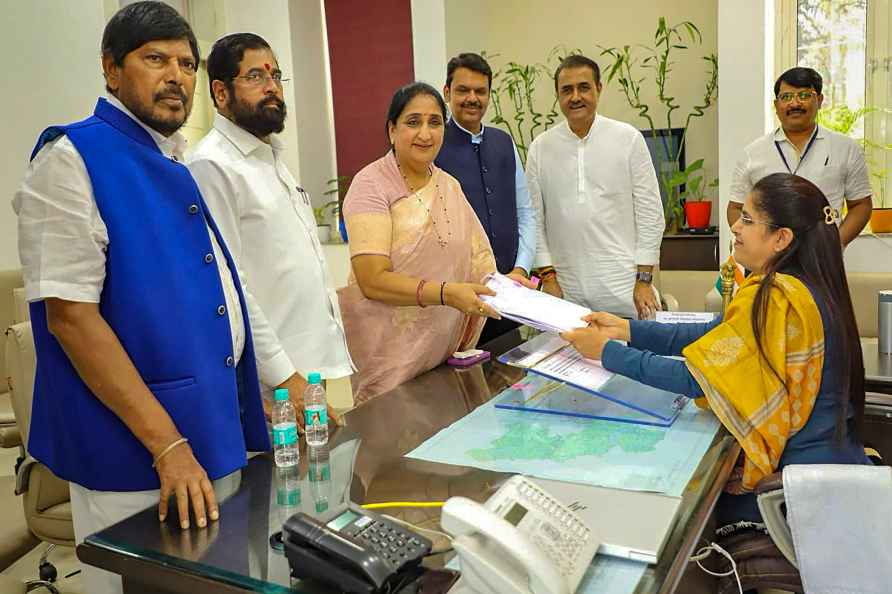 LS polls: Sunetra Pawar files nomination