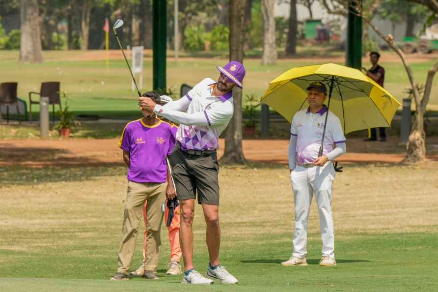 Mitchell Starc at Royal Calcutta Golf Club