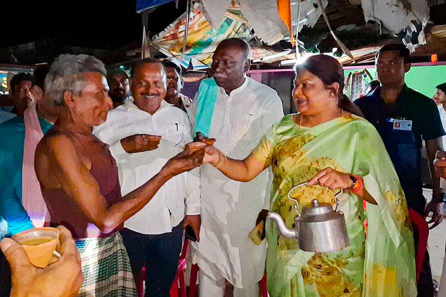 Sita Soren campaigns for LS polls