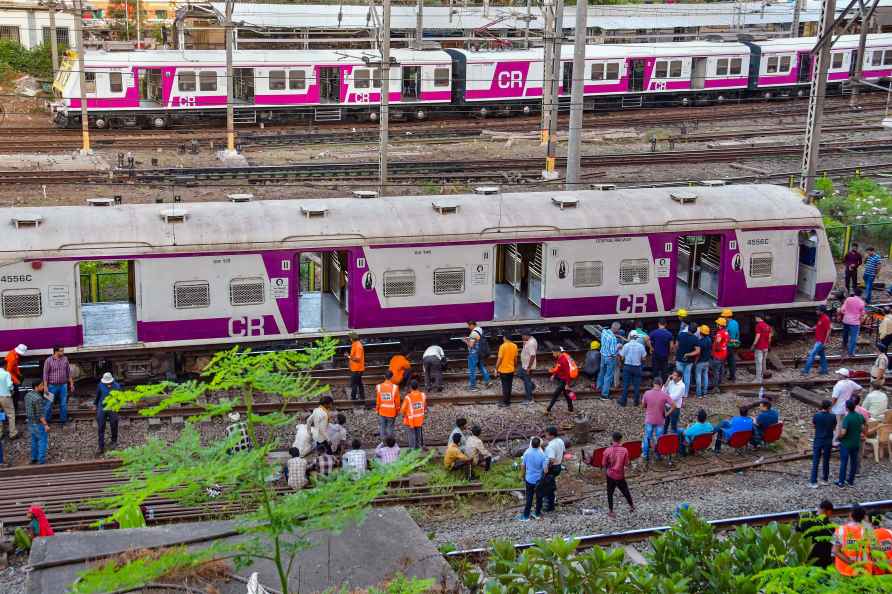 Local train derailed in Mumbai