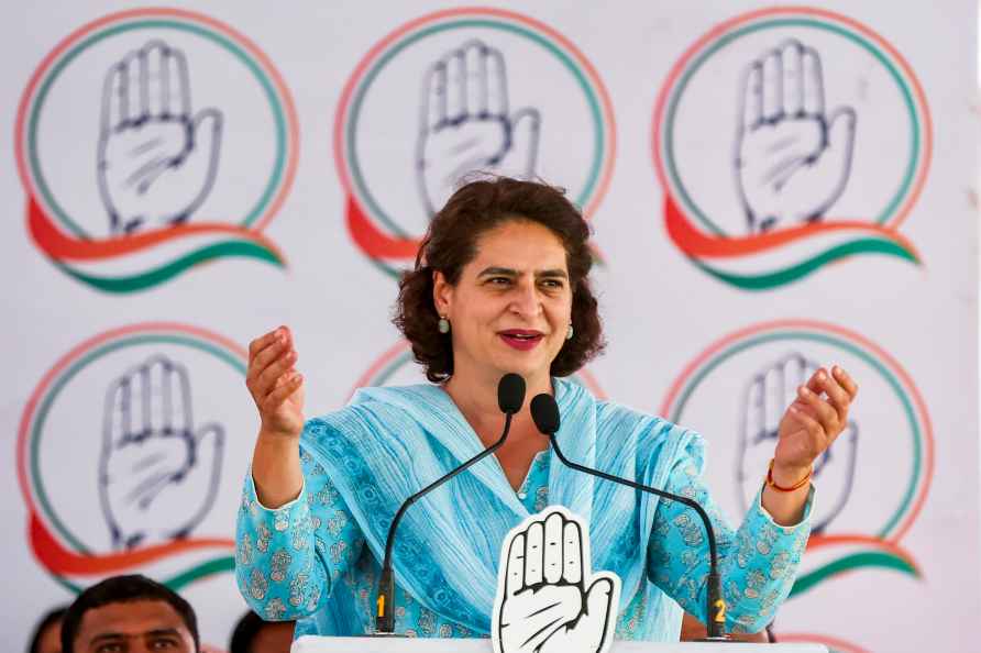 Priyanka Gandhi campaigns in Gujarat