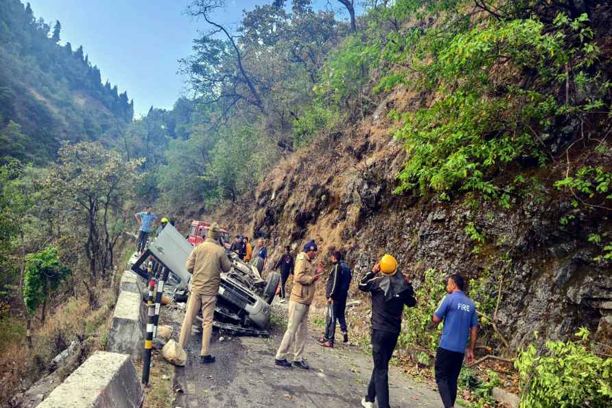 5 killed in Mussoorie road accident