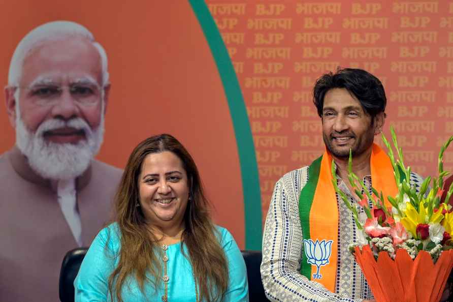 Shekhar Suman and Radhika Khera join BJP