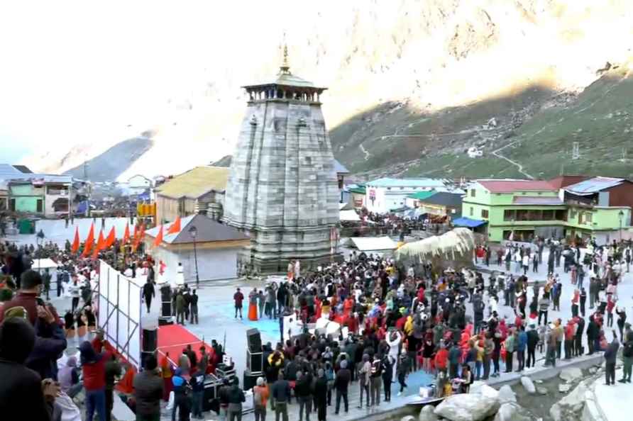 Char Dham Yatra: Devotees at Kedarnath