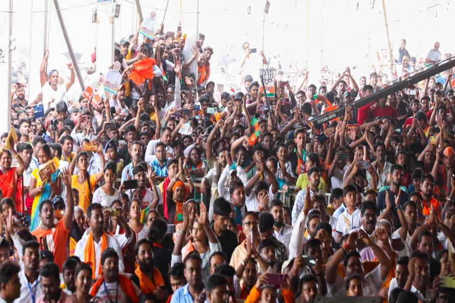 **EDS: IMAGE VIA narendramodi.in** Barrackpore: BJP supporters during...