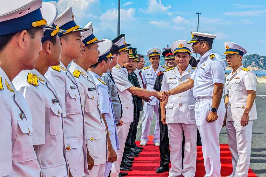 INS Kiltan's visit to Vietnam