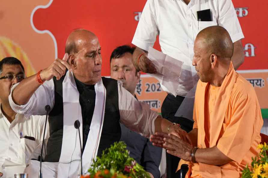 Rajnath campaigns in UP