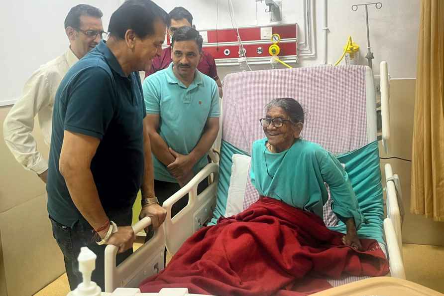 UP CM's mother admitted in AIIMS Rishikesh