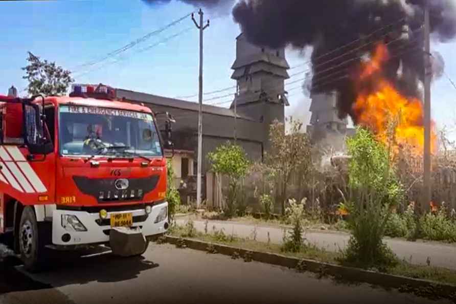 Fire erupts at grid station in Udhampur