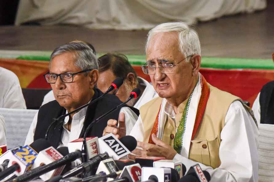 Cong press conference amid LS polls in Patna