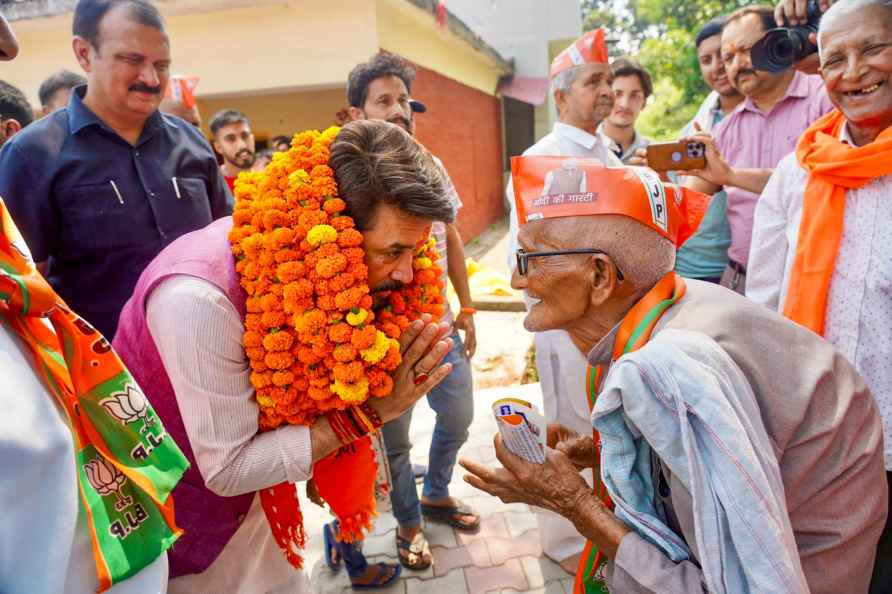 Anurag Thakur campaigns in Kangra