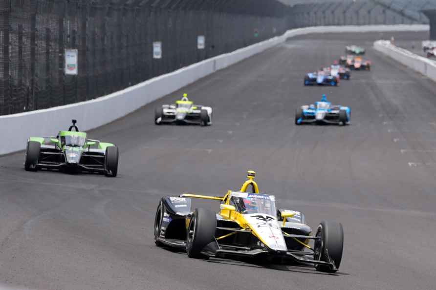 Practice session for Indianapolis 500 auto race