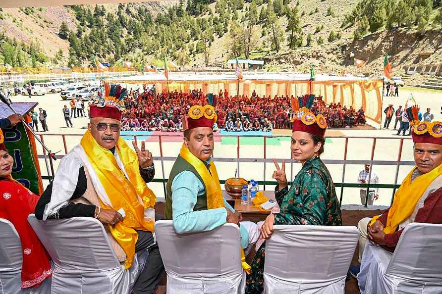 Kangana Ranaut campaigns in Lahaul-Spiti