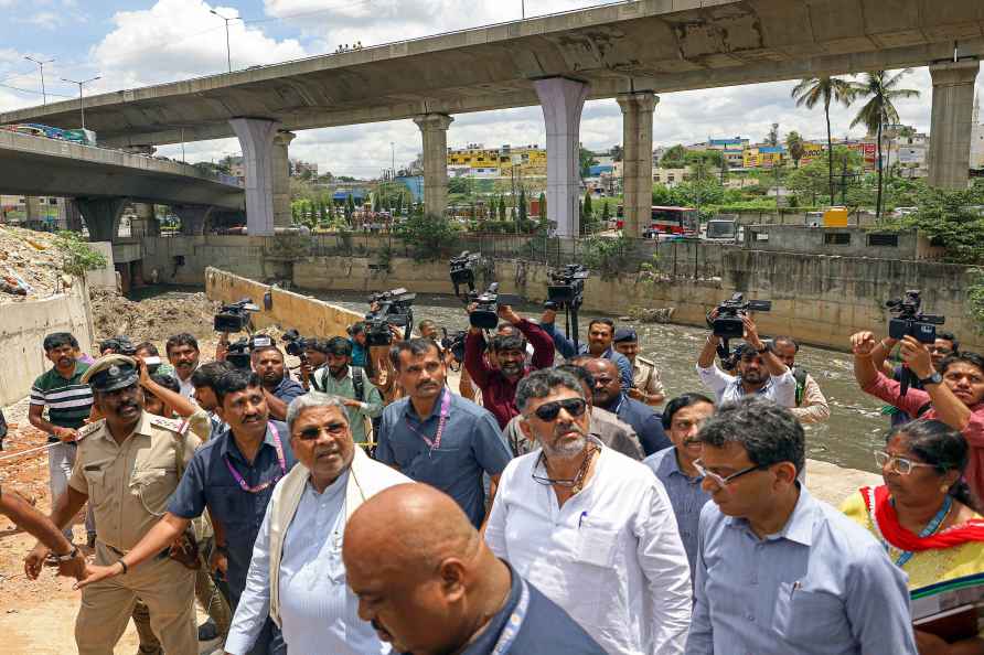 CM, Dty CM on recce ahead of Monsoon in B'luru