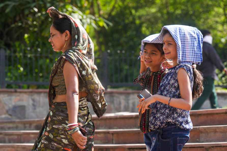 Visitors at Delhi zoo