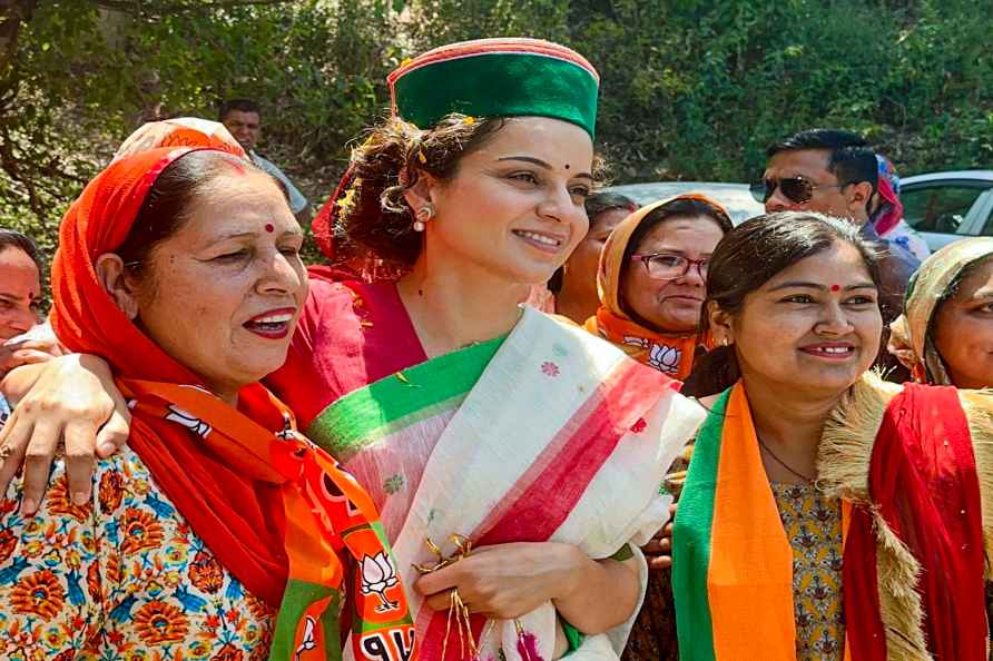 Kangana Ranaut campaigns in HP