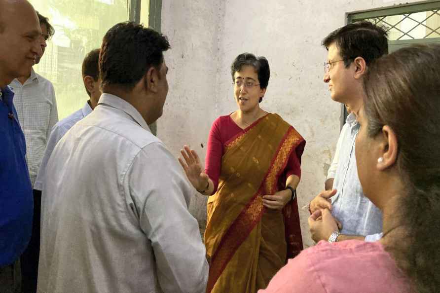 Atishi inspects DJB plants amid heatwave