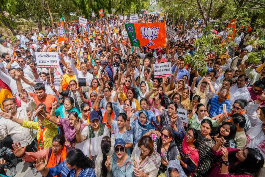 BJP protest over water crisis in Delhi