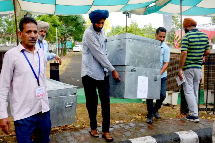 Last phase of LS polls