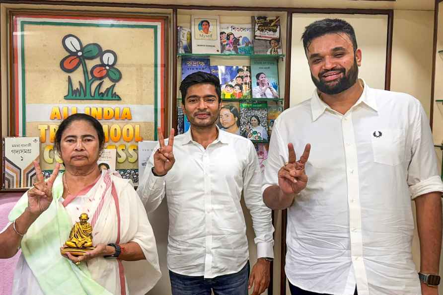 CM Mamata, Abhishek with I-PAC chief