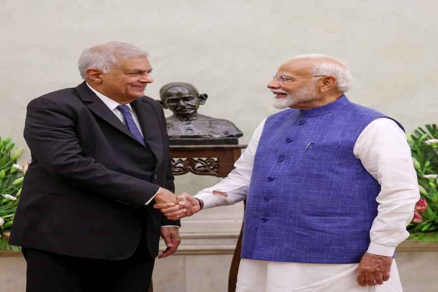 PM Modi with SL Prez Ranil Wickremesinghe