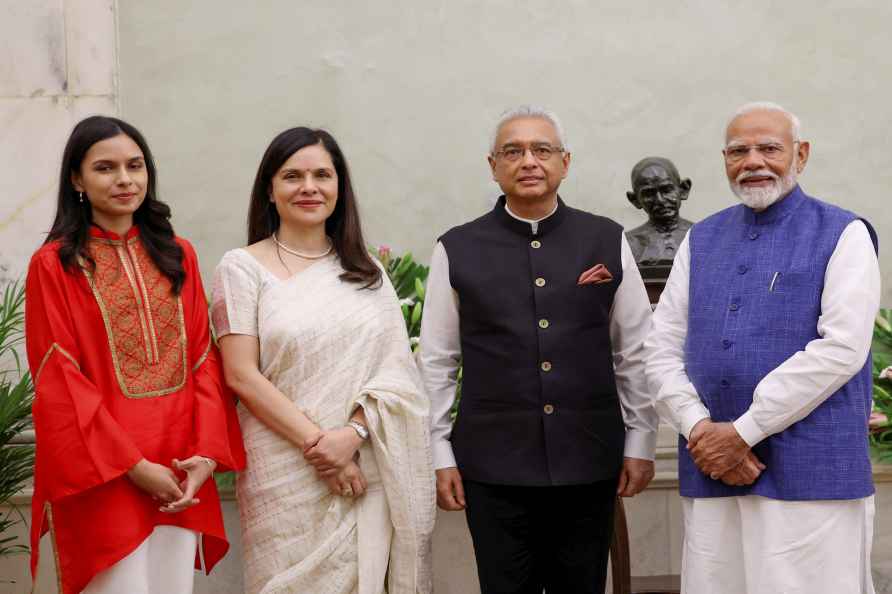 PM Modi with Mauritius PM Pravind Jugnauth