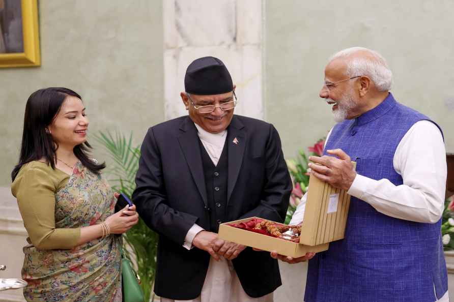 PM Modi with Nepal PM Pushpa Kamal Dahal